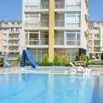 Sunny Beach Retreat For Two *