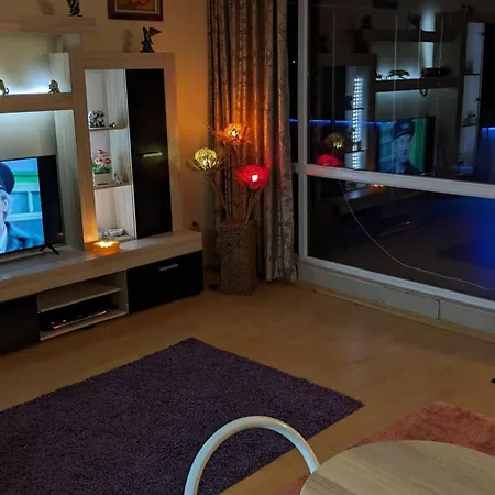 Daire Sunny Beach Retreat For Two *