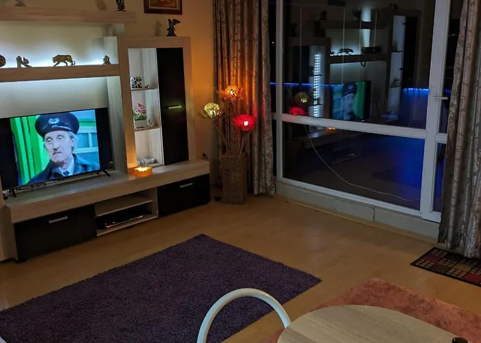 Daire Sunny Beach Retreat For Two *