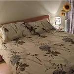 Sunny Beach Retreat For Two * Sunny Beach